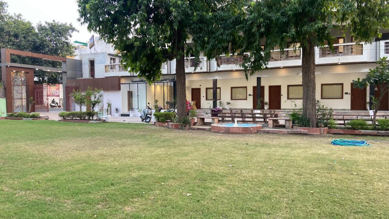 The Kedar Resort Mathura Kültér fotó