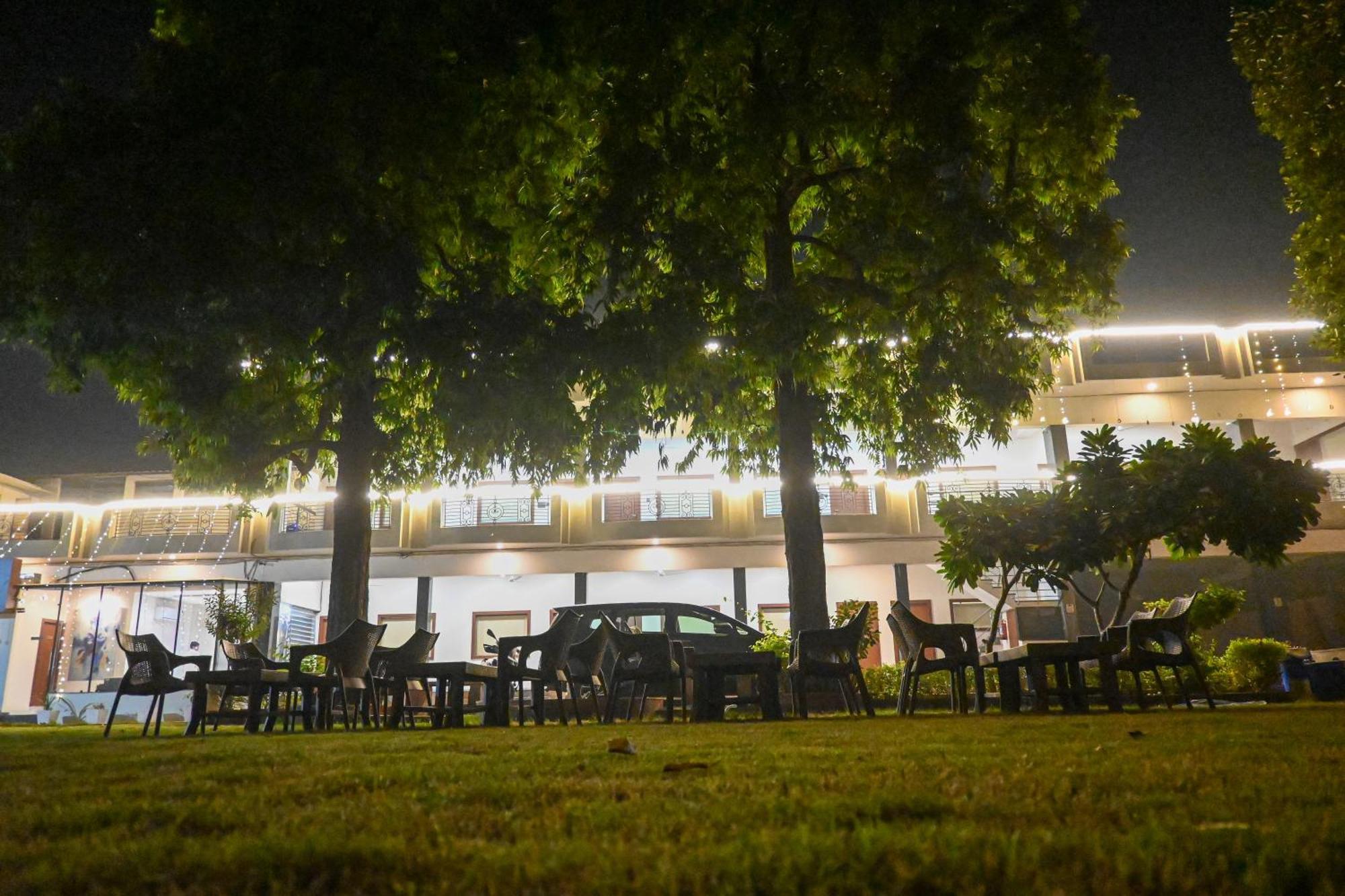 The Kedar Resort Mathura Kültér fotó