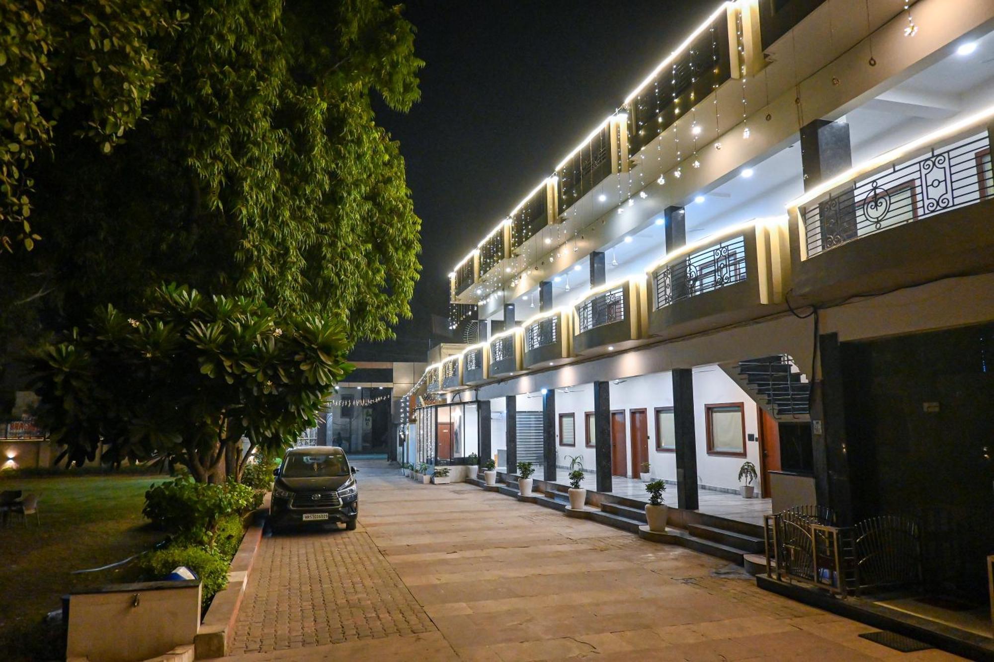 The Kedar Resort Mathura Kültér fotó